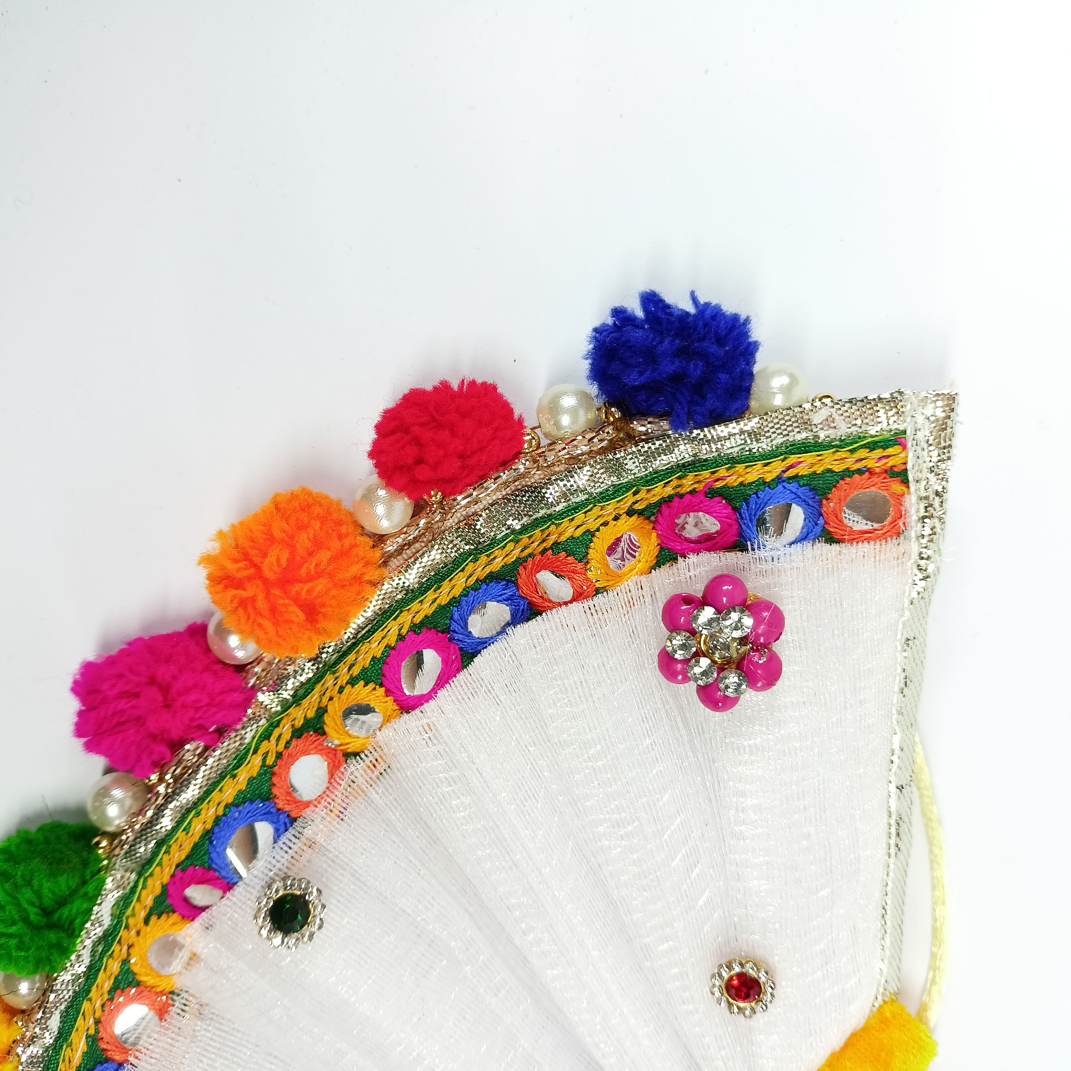 Buy MURLIWALE MATA Rani Vastra, Devi MATA Poshak, Durga MATA Dress, Radha  Rani Poshak for Standing Idol, Made of Silk Cloth. (Combo of 3 Dress and 2  Mala). Dress Size: Lehenga 2